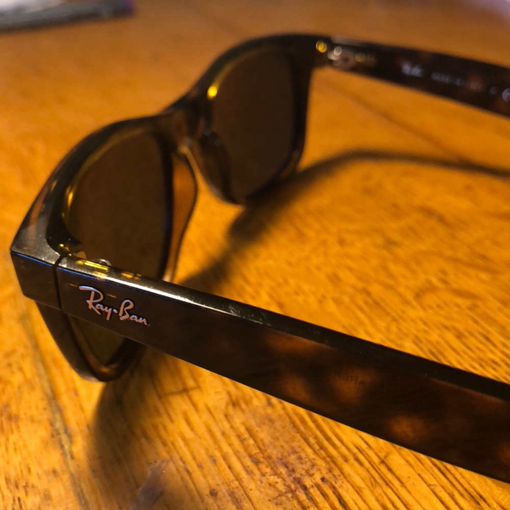 New Wayfarer Classic Polarized